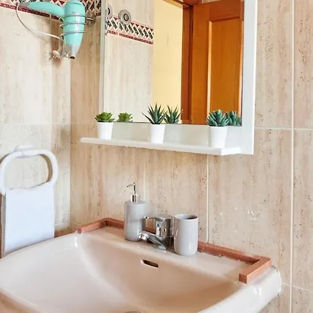 Delicioso Apartamento A Pocos Metros De La Playa Wifi